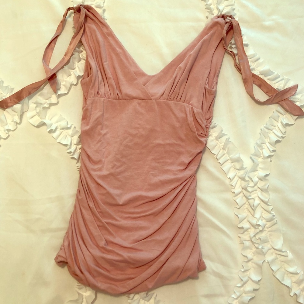 Bebe size small lilac tank top with ties